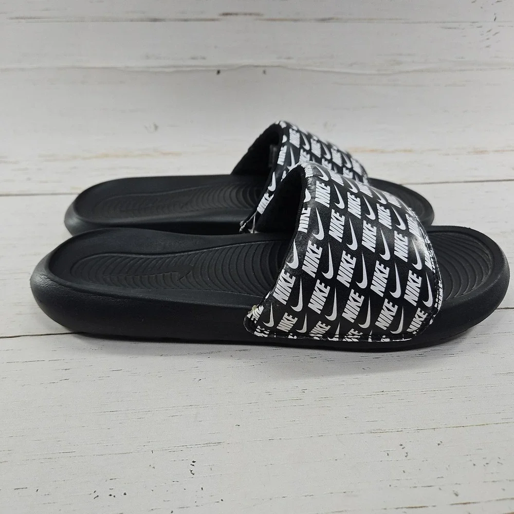 Nike Victori One Print Slides Mens 10 Black White Athletic Sandals CN9678-006